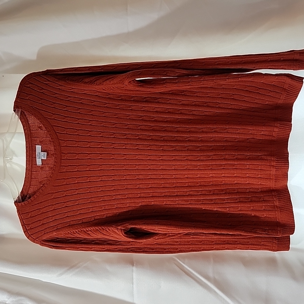 Women's cable knit sweater size xl